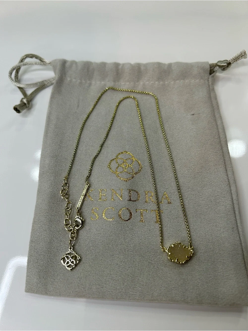 Kendra Scott | Jewelry | Kendra Scott Gold With White Pendant Necklace ...